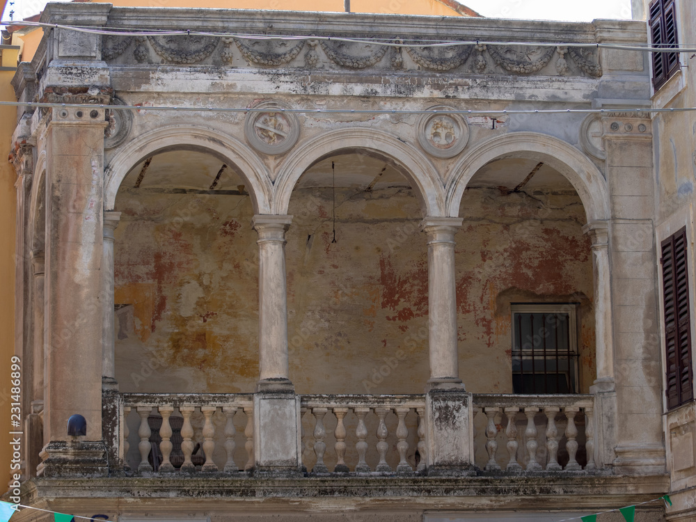 Fototapeta premium Old Italian building