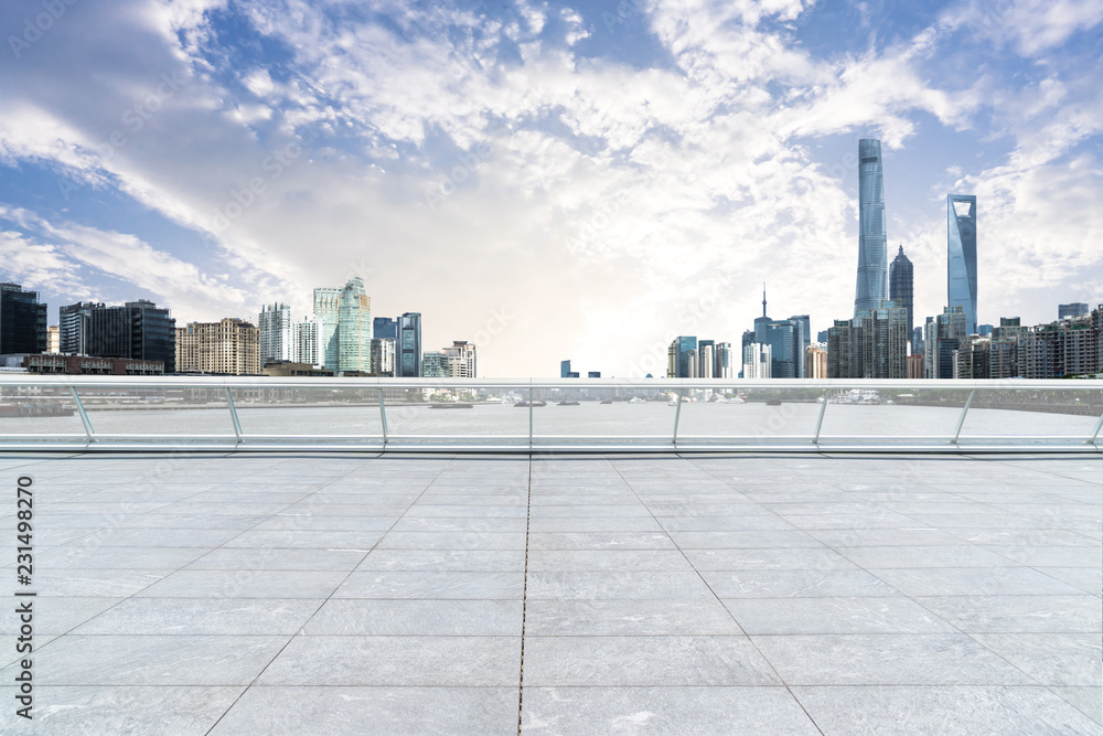 Obraz premium city skyline with empty square