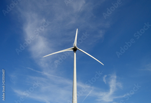 Wind turbine © Sandy