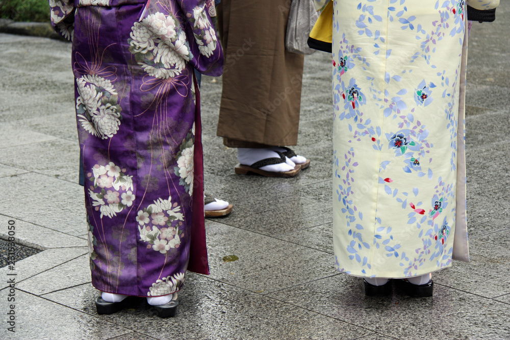 Fototapeta premium Kimonos et sandales au Japon