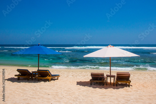 Fototapeta Naklejka Na Ścianę i Meble -  umbrella chair beautiful summer beach view