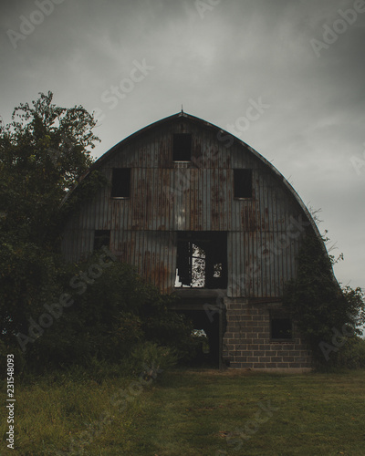Wallpaper Mural old rusty barn Torontodigital.ca