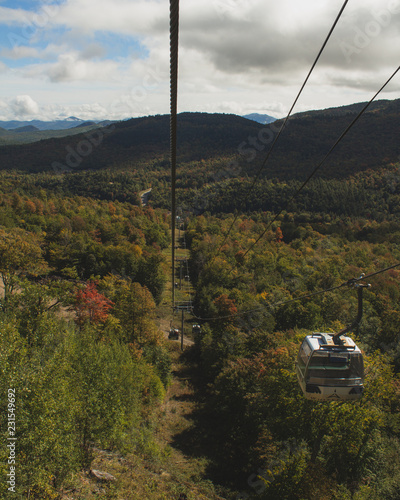 Wallpaper Mural Gondola ride in the fall Torontodigital.ca