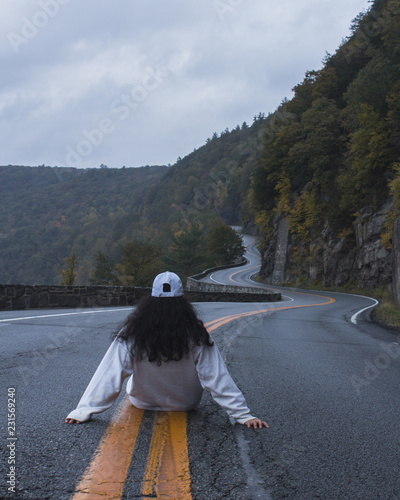 Wallpaper Mural Sitting in the middle of the road Torontodigital.ca