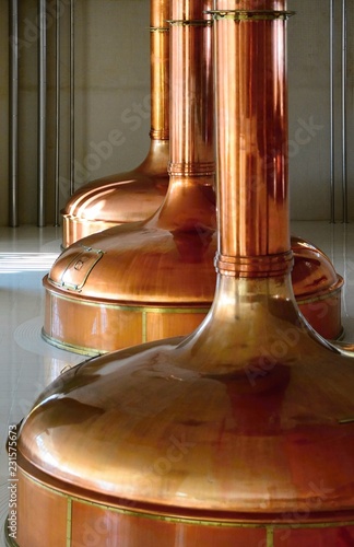 Obraz na plátně View of beer brewery interior with traditional fermenting copper vats