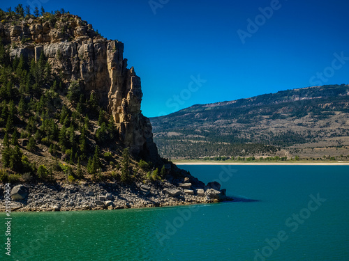 Foto Mountain, Water and Sky (Joe's valley)