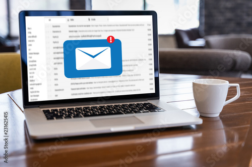 Fotografi Mail Communication Connection message to mailing contacts phone Global Letters C