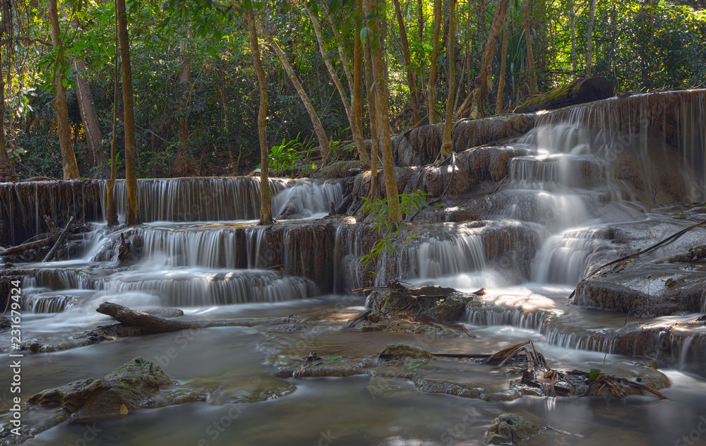 Obraz premium Huai Mae Khamin Waterfall, Thailand