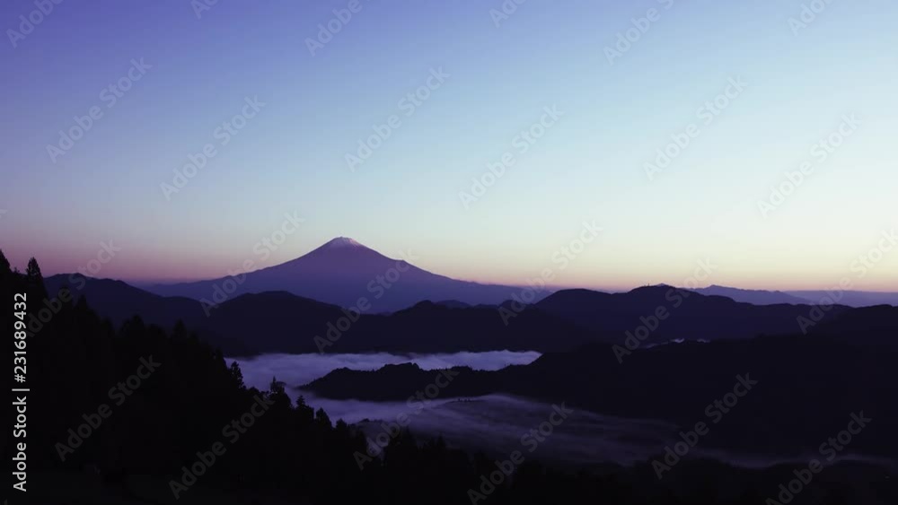 静岡県清水吉原から夜明けの富士山 静岡県清水吉原から夜明けの富士山