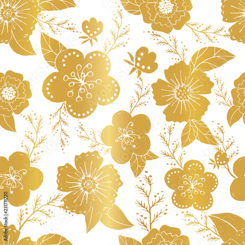 Seamless golden pattern with flowers