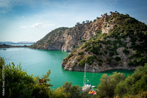 Landscape of the reservoir from Algar © Almazán Fotografía