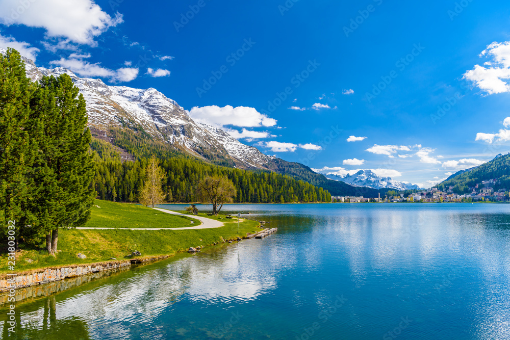 Crystal blue Lake St. Moritz, Sankt Moritz, Maloja, Grisons, Swi