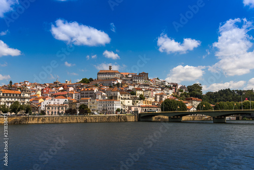 Stadt im Berg in Portugal