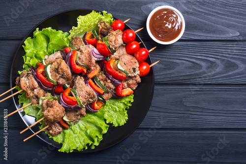 Tableau sur toile Grilled pork shish or kebab on skewers