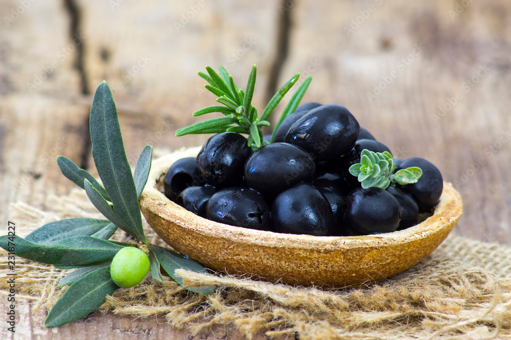 black olives in a bowl black olives in a bowl