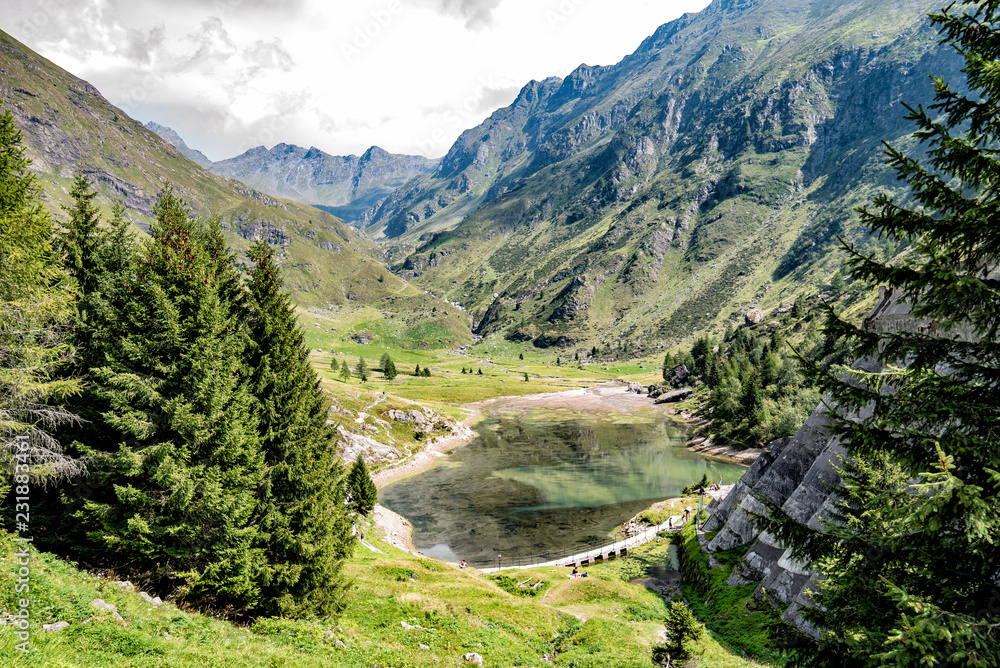 Fototapeta premium Lake view