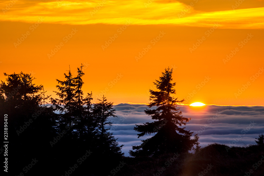 Sonnenaufgang am Brocken Sonnenaufgang am Brocken