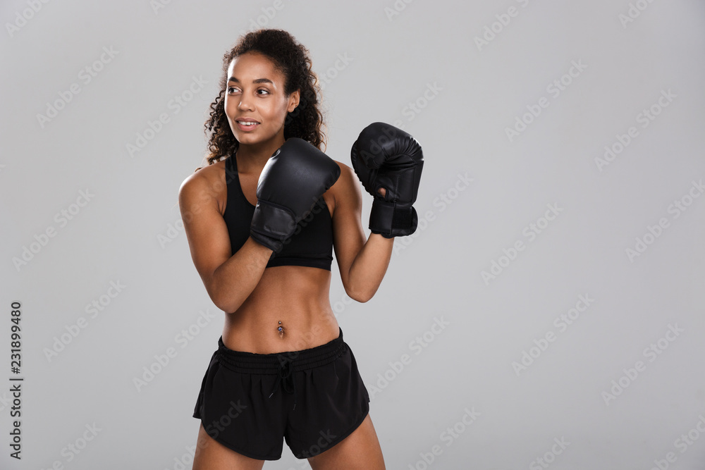 Fototapeta premium Portrait of an afro american young sportswoman