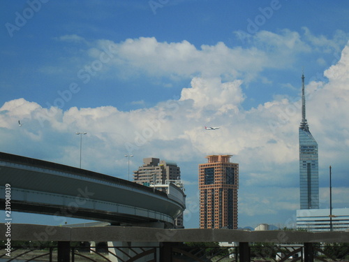 Highway and high-rise building © Rainbow puma