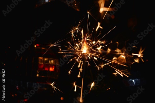 Wallpaper Mural New Year's Jewelry
 Torontodigital.ca