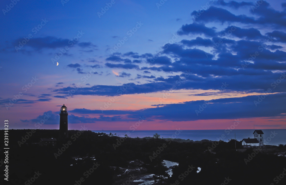 Leuchtturm am Darsser Ort im Sonnenuntergang, Ostsee, Mecklenburg-Vorpommern, Deutschland