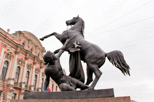 Sculpture in Sankt Petersburg photo