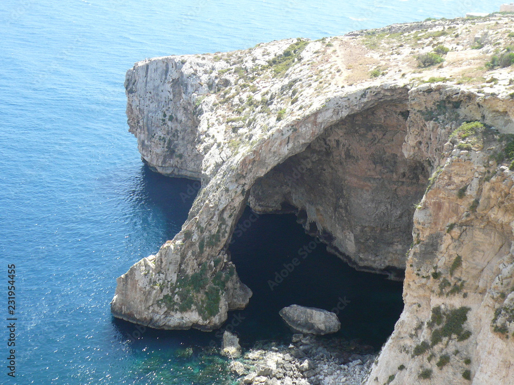 Gozo, Malta, Roca de forma de la elefante Stock Photo | Adobe Stock