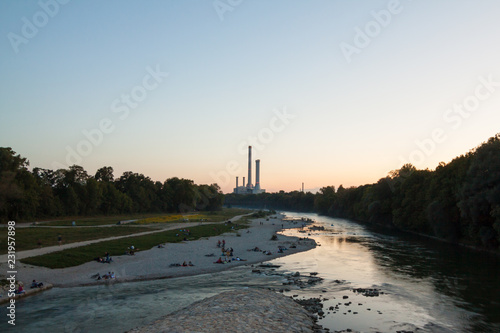 Isarufer Abend