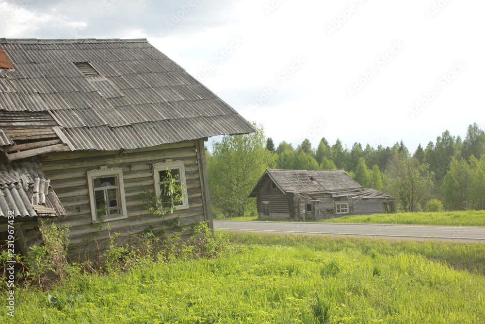 Old destroyed houses in the Russian North Old destroyed houses in the Russian North