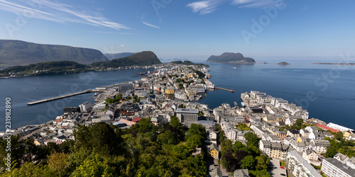 Fototapeta Naklejka Na Ścianę i Meble -  Ålesund Panorama