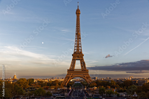 Paris  France - October 30  2017  Eiffel tower at sunset viewed from Trocadero district