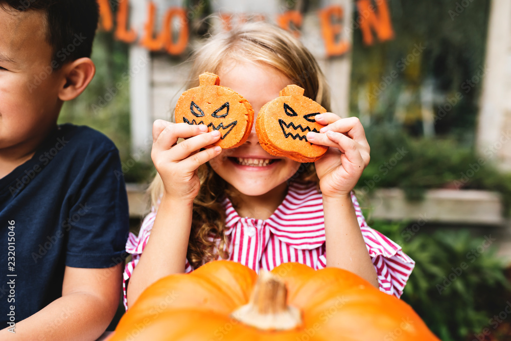 Fototapeta premium Little kids at Halloween party