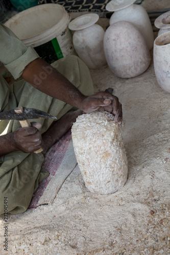 Alabaster cutting by hand