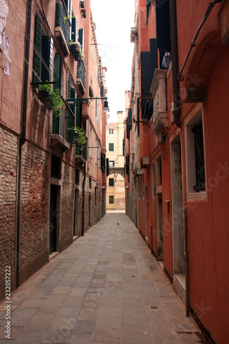 Rue déserte de Venise