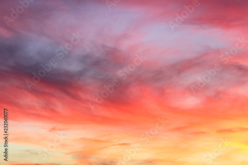 Sonnenaufgang und Wolken © ed0173