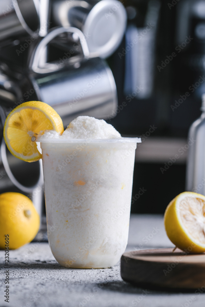Lemon Smoothie ice
