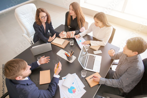 Meeting of business team wo...