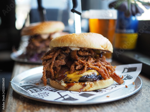 cheeseburger with beef & onion ring