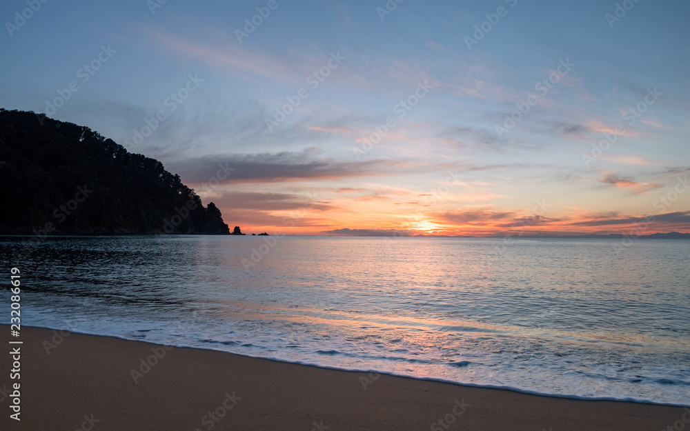 Beautiful sunrise and dusk scene over the sea in the morning. Beautiful sunrise and dusk scene over the sea in the morning.