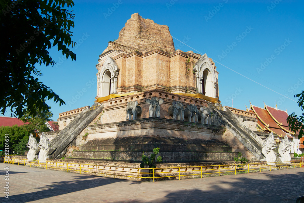 Ruins of the ancient Wat Chedi Luang temple in Chiang Mai, Thailand.