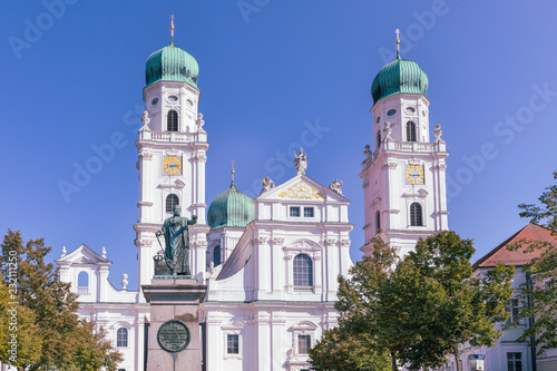 Cathedral of Passau with the monument of king Maximilian from 1824.