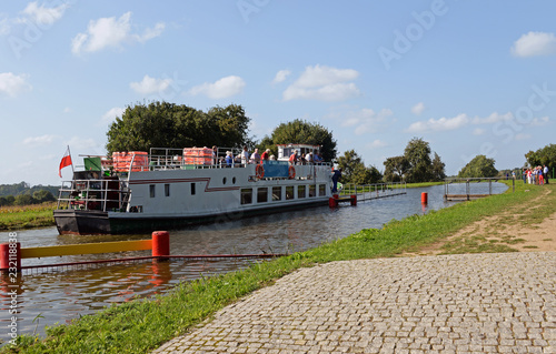 Fototapeta Naklejka Na Ścianę i Meble -  Einfahrt in den Rollberg bei Katy