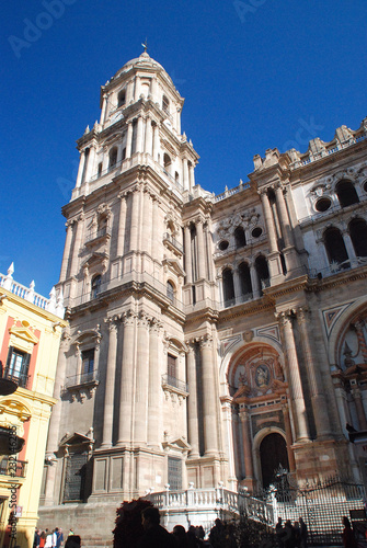 VISTA DE LA SANTA IGLESIA CATEDRAL DE LA ENCARNACIÓN DE GRANADA. ANDALUCÍA. ESPAÑA