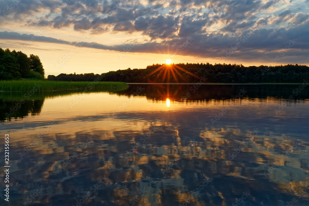 Sonnenaufgang im Biosphärenreservat Schaalsee