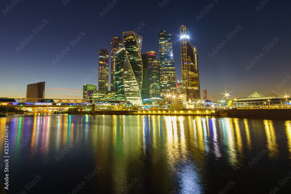 Naklejka premium Night landscape with a view of Moscow skyscrapers