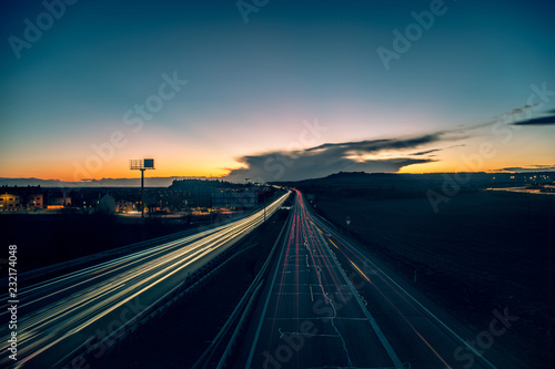 anochecer en la autopista © adan