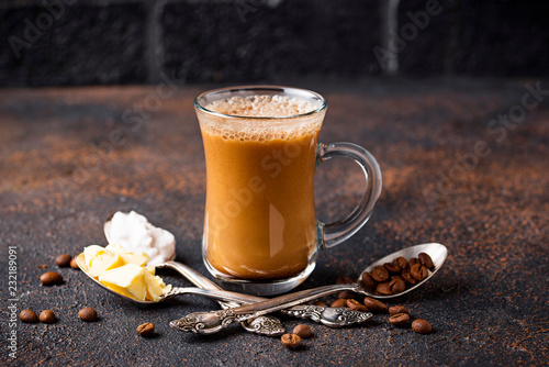 Schilderij op canvas Bulletproof coffee. Ketogenic low carb drink
