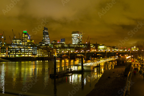 Londond skyline at night