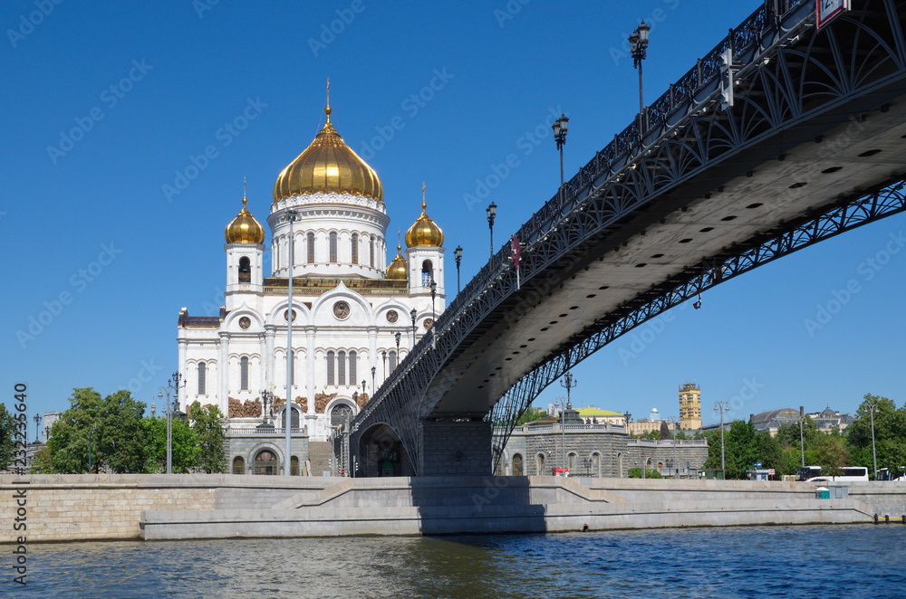 Summer view of the Cathedral of Christ the Saviour and Patriarchal bridge, Moscow, Russia