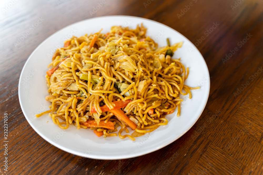 Spicy Thai Noodles with vegetables ready to eat